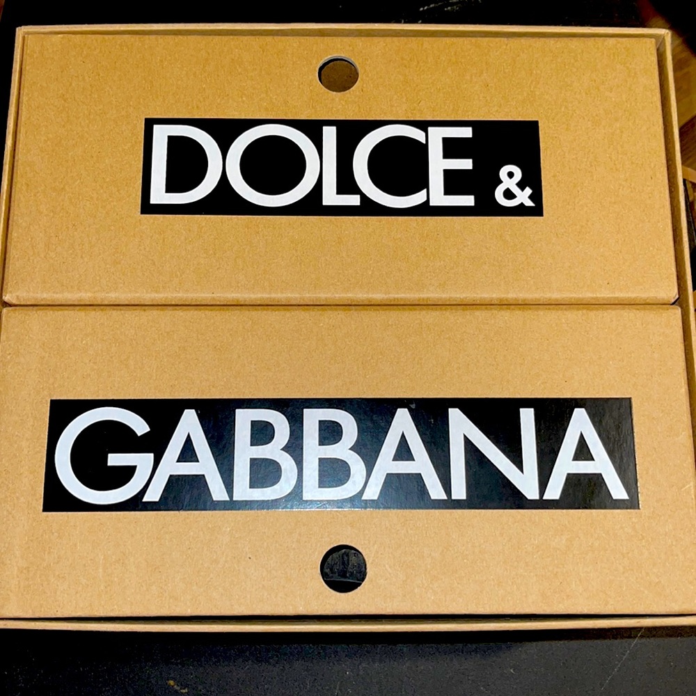 D&G sneakers